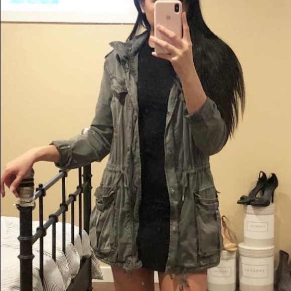 Aritzia Trooper Jacket - Picture 1 of 1